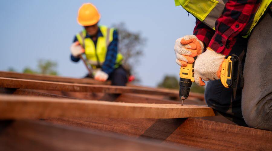 Professional New roof installation in North Matewan, WV